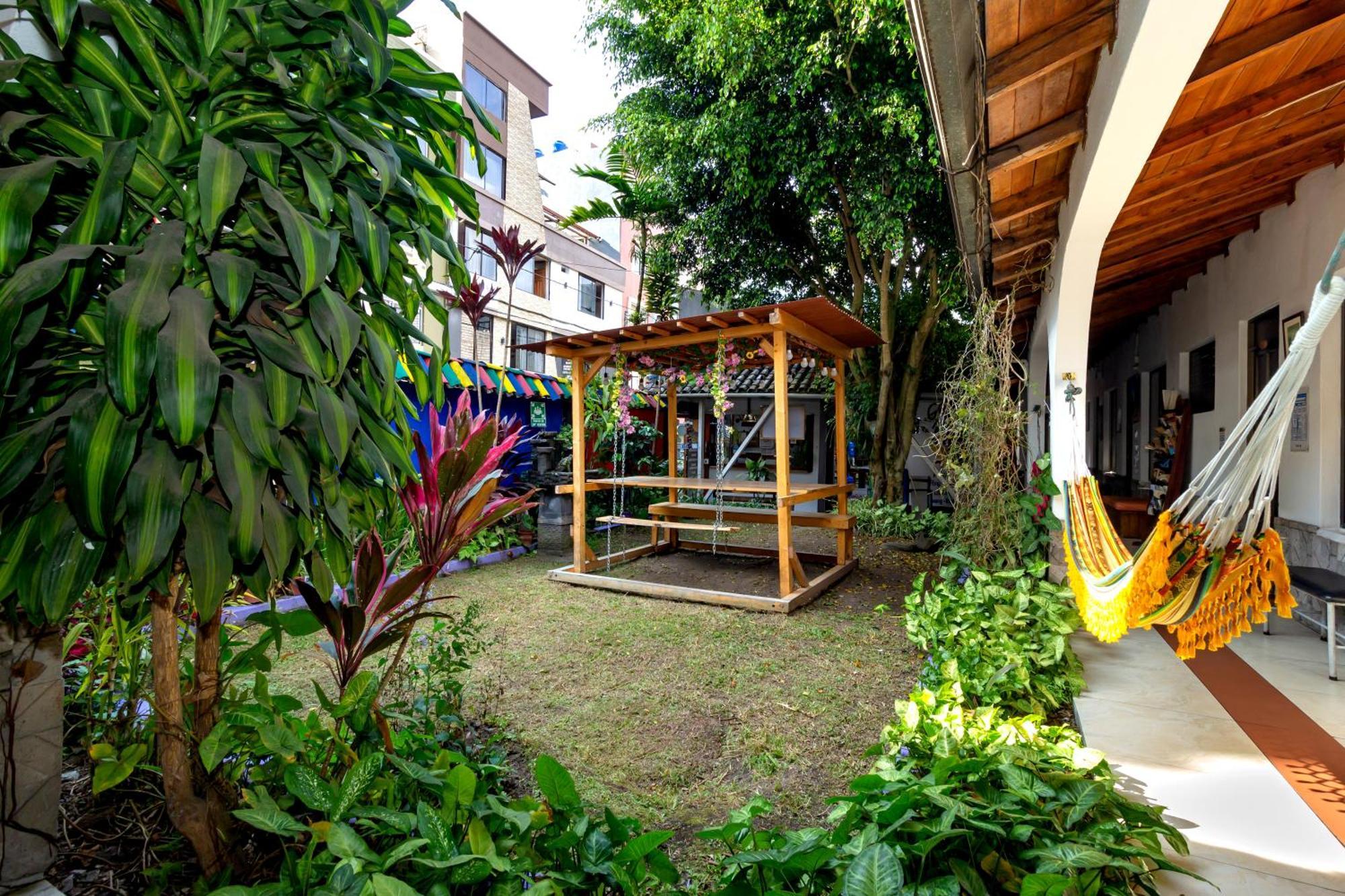 Santa Cruz Backpackers Hostal Baños Dış mekan fotoğraf